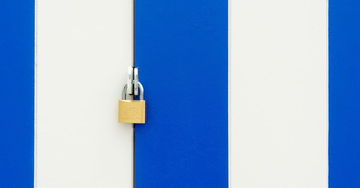door lock repair home — Studio City Locksmith