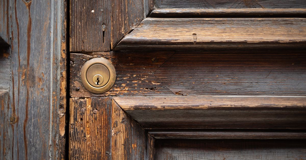 5 Signs Your Mortise Lock Needs Repair or Replacement — Studio City Locksmith