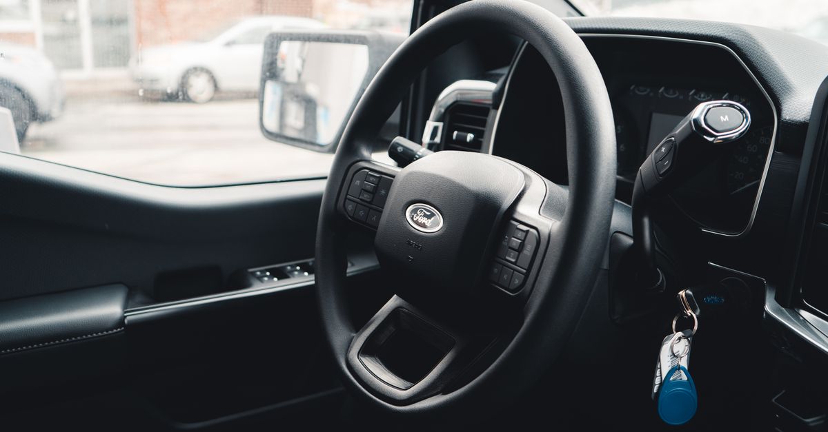 Key Programming Services & Can a Locksmith Reprogram My Key Fob? — Studio City Locksmith