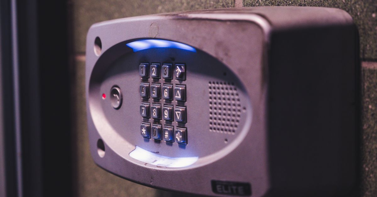 Smart Lock Installation for Studio City Homes: What the Process Actually Looks Like — Studio City Locksmith